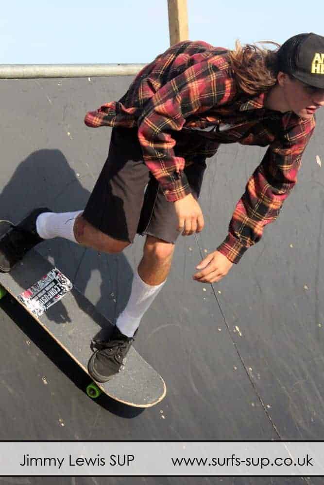 skateboarding at paddle round the pier beach festival 2014