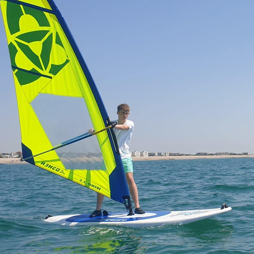 windsurfing lessons bracklesham
