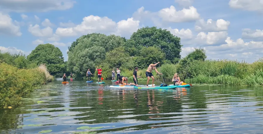 wellbeing and work day out paddle board lessons in chichester
